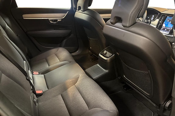 Volvo V90 11 of 14