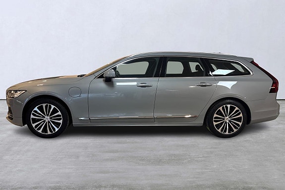 Volvo V90 2 of 14