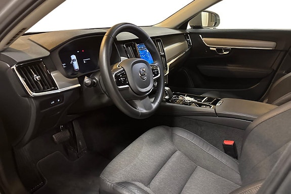 Volvo V90 8 of 14
