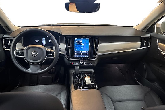 Volvo V90 9 of 14