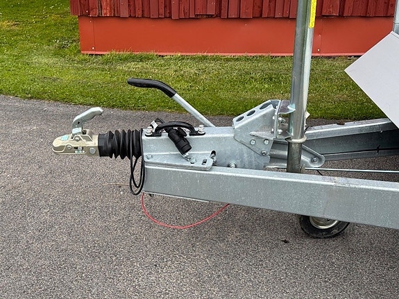 30% pga defekt Gaupen Släpvagn 508x208cm 3500kg 9 of 15