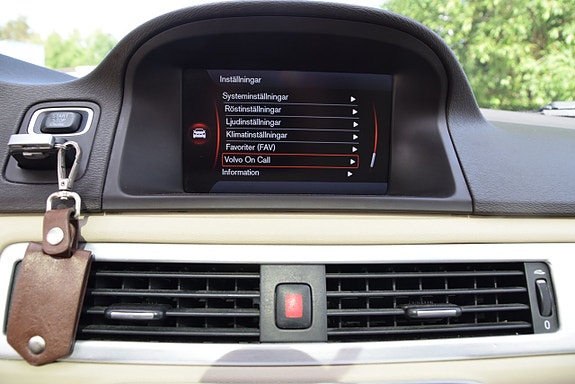 Volvo S80 16 of 26