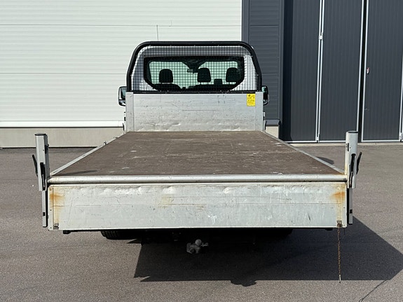 Ford Transit 13 of 18