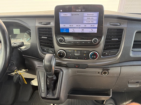 Ford Transit 17 of 18