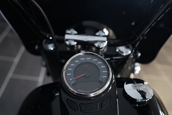 Harley-Davidson FLHC Heritage Classic 117" PRISSÄNKT 20 000:- ! 4 of 6