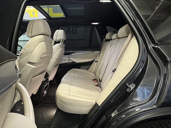 BMW X5 12 of 30