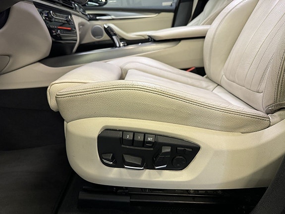 BMW X5 8 of 30