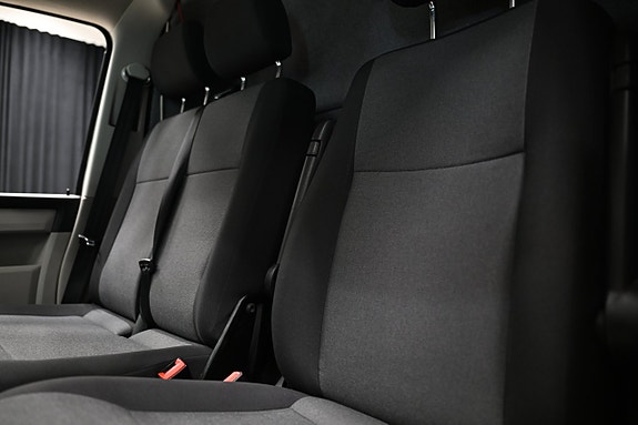 Volkswagen Transporter 26 of 30