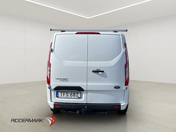Ford Transit Custom 8 of 23