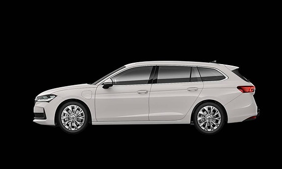 Skoda Superb 3 of 5