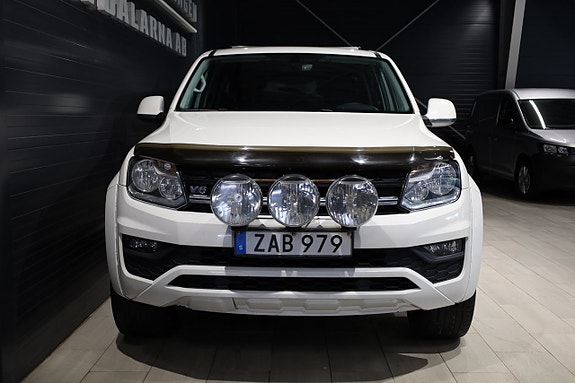 Volkswagen Amarok 2 of 5