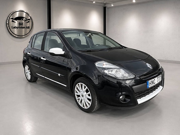 Renault Clio 2 of 5