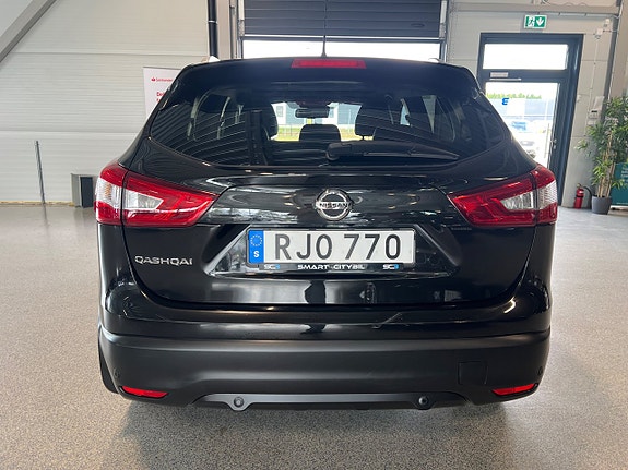 Nissan Qashqai 4 of 5