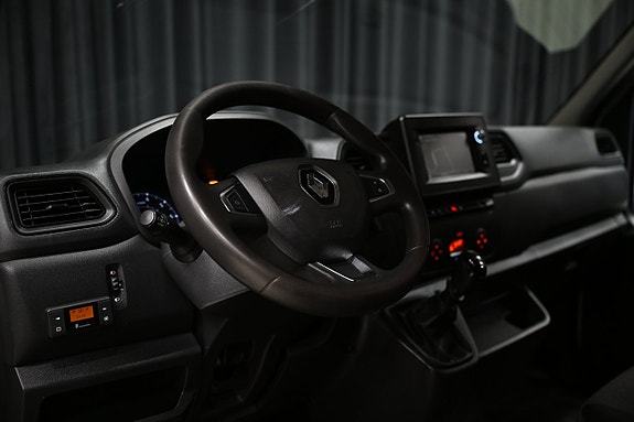 Renault Master 15 of 26