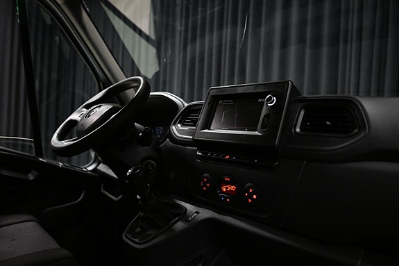Renault Master 26 of 26