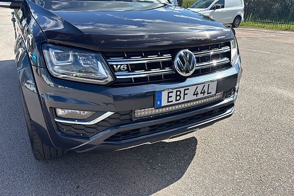 Volkswagen Amarok 5 of 5