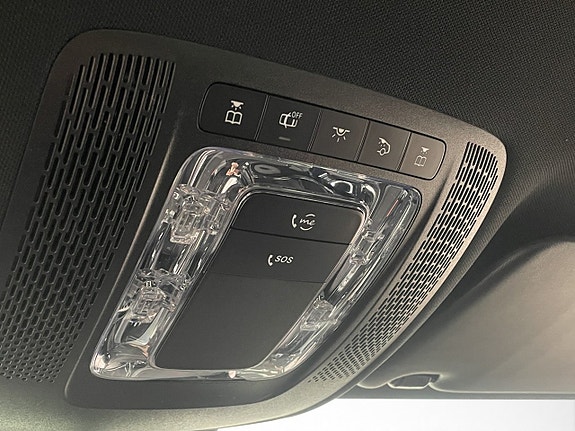 Mercedes-Benz B250 e 26 of 30
