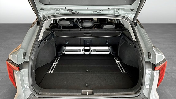 Kia K4 12 of 13