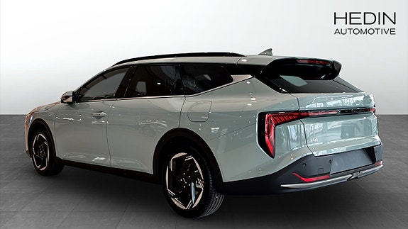 Kia K4 6 of 13