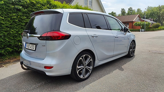 Opel Zafira Tourer 4 of 5