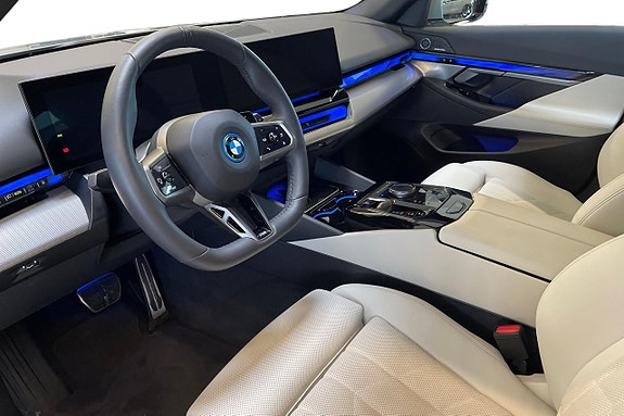 BMW 530e 12 of 19