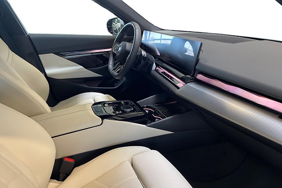 BMW 530e 6 of 19