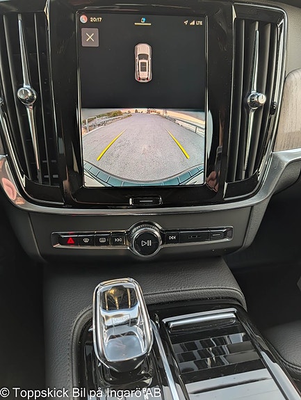 Volvo V90 26 of 28