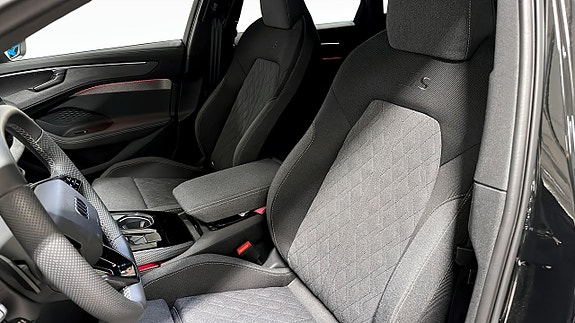 Audi A6 8 of 15
