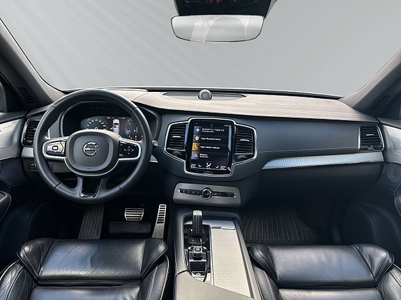 Volvo XC90 9 of 28