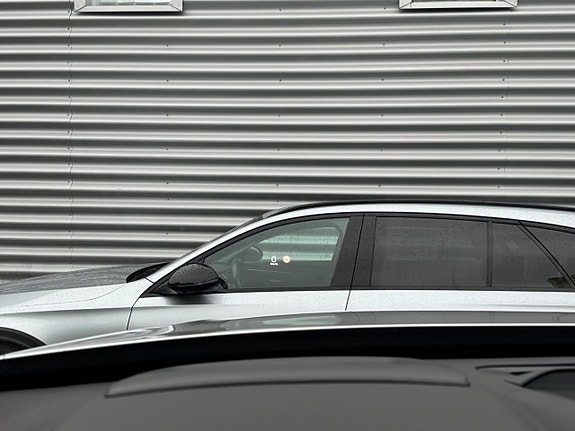 Volvo XC90 25 of 30