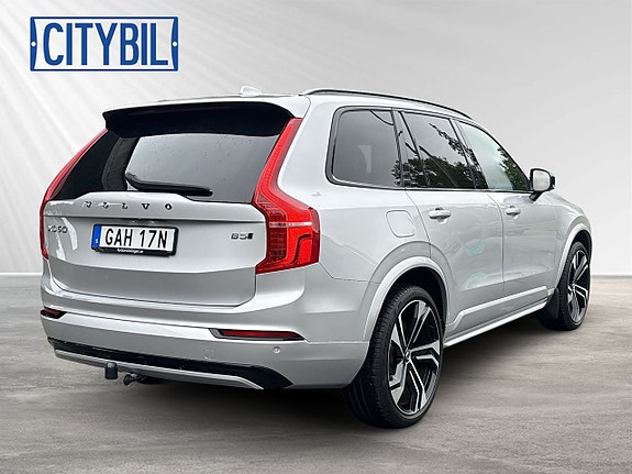 Volvo XC90 5 of 30
