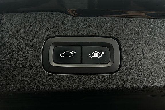 Volvo V60 15 of 28