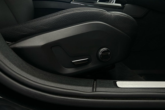 Volvo V60 19 of 28