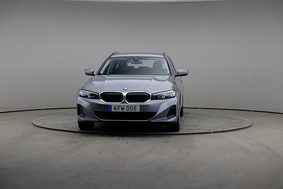 BMW 330e 3 of 25