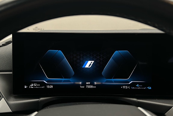 BMW 330e 7 of 25