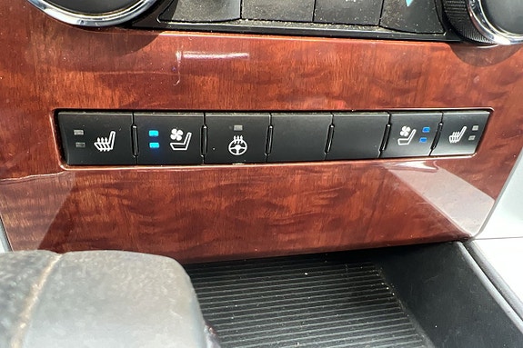 Dodge RAM 1500 25 of 30