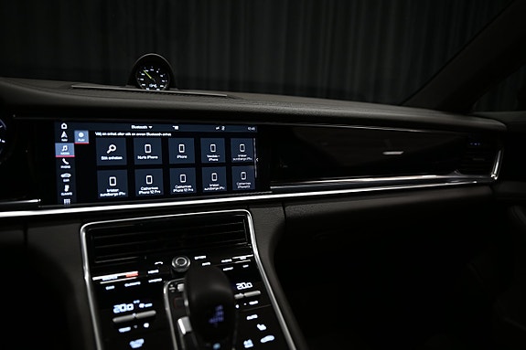 Porsche Panamera 4 27 of 30