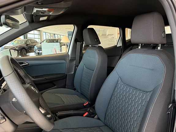 Seat Arona 5 of 7