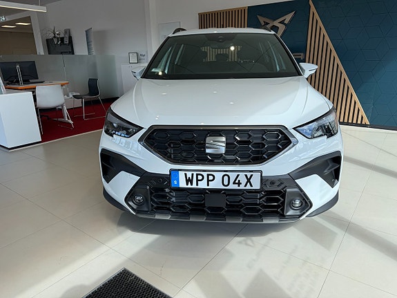 Seat Arona 3 of 7