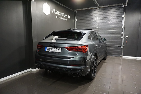 Audi RS Q3 5 of 5