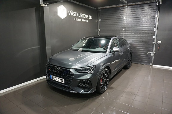 Audi RS Q3 4 of 5
