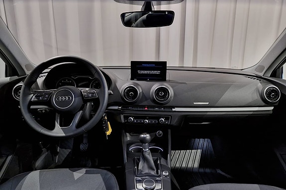 Audi A3 7 of 15