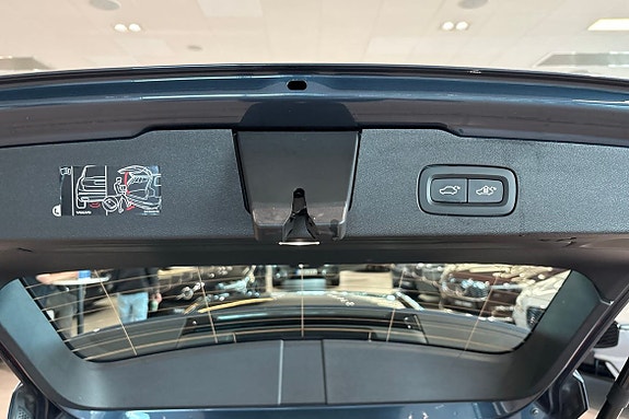 Volvo V60 14 of 30