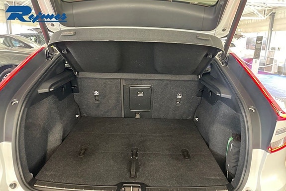 Volvo C40 17 of 22