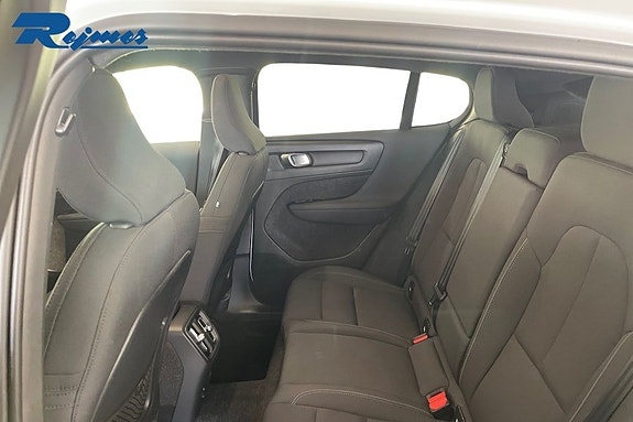 Volvo C40 16 of 22
