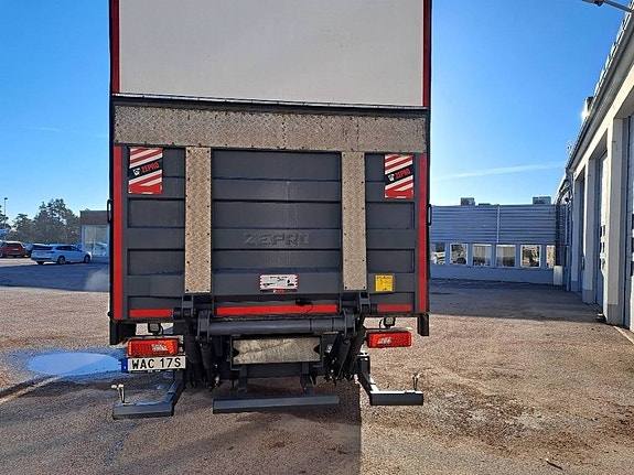 Scania P280B4X2NB 3 of 11