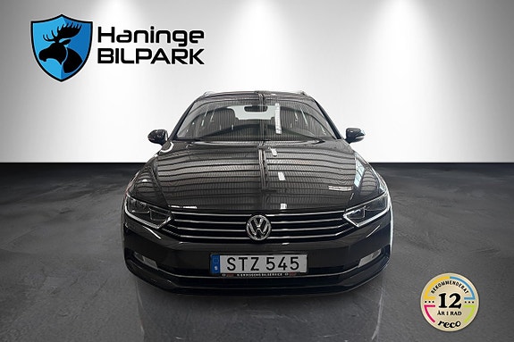 Volkswagen Passat 3 of 5