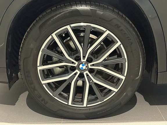 BMW X1 5 of 5