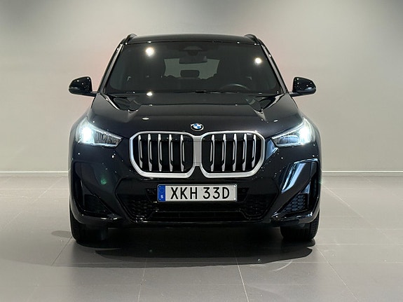 BMW X1 2 of 5