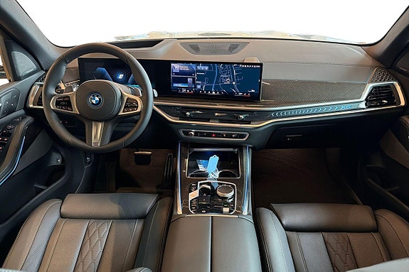 BMW X5 11 of 22